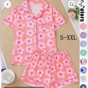 Pink Floral women’s L Pajama Set